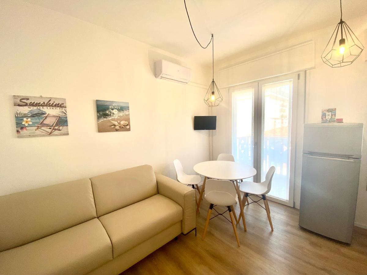Maria Luisa - Piazza Mazzini - 30 Mt Dal Mare - Jesolo Leilighet Eksteriør bilde